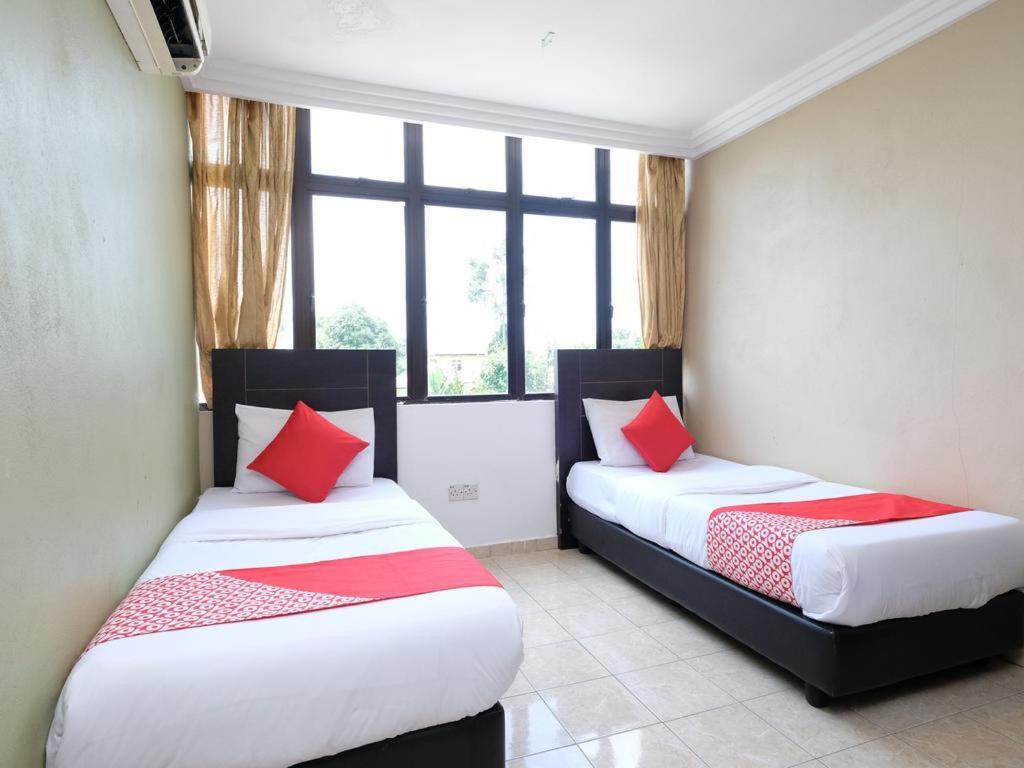 Mrj Hotel Wakaf Che Yeh 2 Kota Bharu Exterior photo